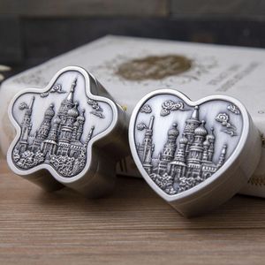 Kalp Kavanozları toptan satış-Depolama Şişeleri Kavanoz Metal Küçük Boyu Mücevher Kutusu Çiçek Kalp Şeklinde Hediye Rusça Kremlin Kalesi Dekor Biblolar Kılıf Retro Ev Sanatları
