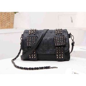 HBP Non-Brand Skull rivet women's personality style slant span small bag rock portable one shoulder