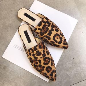 Slippers Women Baotou Slipper Cool Flat Bottom Sexy Leopard Slides Drag Pointed Toe Sandals Casual Leather Loafers Mules Flip Flops