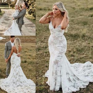 Abiti da sposa sexy a sirena Boho Abiti da sposa chic in pizzo con fiore rosa senza spalline aperto sul retro Abiti da sposa country della Boemia robe de mari￩e