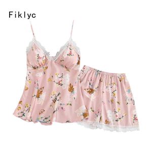 Fiklyc Underkläder Ärmlös Kvinnors Kort Byxor Pyjamas Set Ice Silk Sommarremmar Underkläder Nightwear Hemkläder Hot Q0706