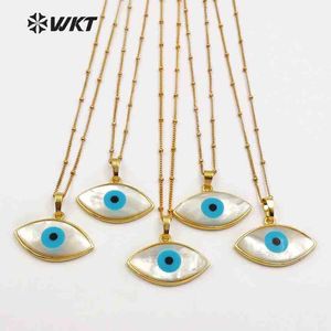 WT-JN047 Naturvit Skal Evil Eye Pendant med Guld Bezel Kvinnor Dainty Shell Smycken Bohe 18 '' Inch Gold Layer Halsband x0707