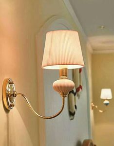 Настенные лампы скандинавская минималистская принцесса девочка мальчик спальня спальня кровати гостиная изучать железная керамическая светодиодная лампа