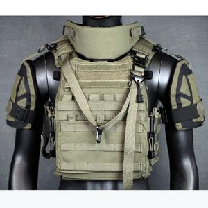 肘膝パッドDmgear Tactical Vestユニバーサルショルダーアーマーがほとんどのベストと互換性