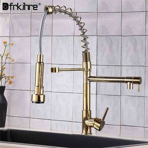 LED Kitchen Faucet ORB Chrome Gold FinishPull Down Faucet And Cold Mixer Taps Single Handle LED Spout Spray Plate 210719