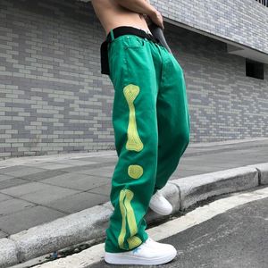 Męskie spodnie Sprzedaż Męskie High Street Hip Hop Luźne Proste Spodnie Kapital Cargo Męskie Bone Haft Green Jeans Streetwear