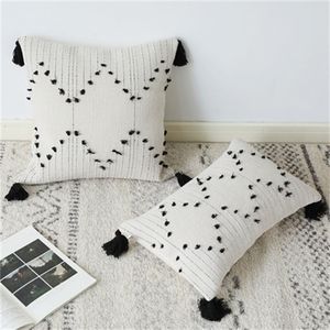 Тканый марокканский стиль подушки подушки 45x45см поясничная подушка подушка 30x50 белый черный простой геометрический для украшения дома диван-кровать 210315