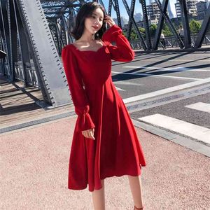 S-XXL noite vestido de festa mulheres outono inverno retrô slim vermelho joelho-comprimento vestidos femininos plus size 210601