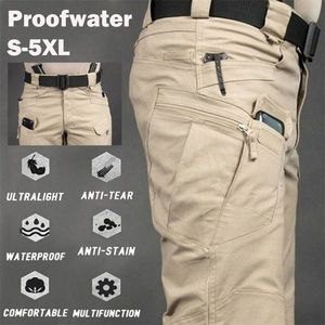 Plus storlek 6XL lastbyxor män multi pocket utomhus taktiska sweatpants militär armé vattentät Snabb torr elastisk vandringsbyxa 210715