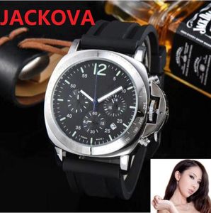 Męskie Zegarki Montre Homme Silikon Zegarek Kwarcowy Moda Moda Wodoodporna Sport Luksusowy Mężczyźni Zegar Sapphire Lustro Wristwatch Relogio Masculino