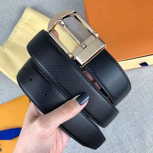 High Quality girdle Smooth Buckle mens belts Luxury fashion brand for men and womens belt Designers Big buckles Printing Business strap classic waistband with box K1