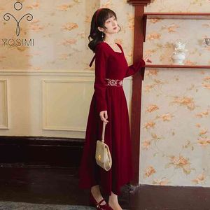 Yosimi Długa sukienka dla kobiet Red Square Collar Pełna rękaw Fit and Flare Jesienne zimowe hafty sukienki 210604