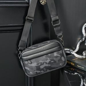 Herrenhandtaschen, Street-Trend, bedruckte Umhängetasche, wasserdicht, verschleißfest, farblich passende Lederhandtasche, personalisierter Camouflage-Moderucksack