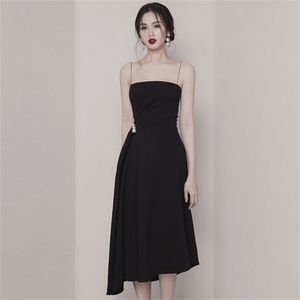 Women Red Spaghetti Strap Party Midi Dress Runway Spring Beading Sexy Backless Slim Asymmetrical Strapless 210603