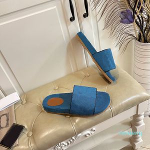 2021 Männer Dicke Boden Designer Strand Hausschuhe Frauen Mode Flache Slides Flip Flops Hohe Qualität Damen Luxurys Sandalen Silde