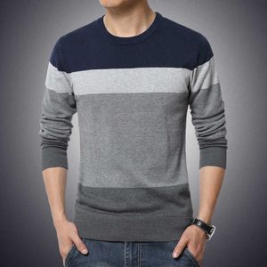 M-3XL Winter Casual Men's Sweater O-Neck Striped Slim Fit Knittwear Mens Sweaters Pullovers Pullover Men Pull Homme 210909