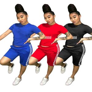 Summer Women Embroidery Outfits Jogger Suit Plus Size 2x Kort ärm T-shirt+Shorts Tvådelat Set Casual Track Suits Black SweT Suits 4527