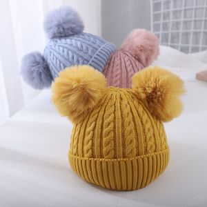 Carino doppio pompon cappello da bambino morbido tinta unita neonato berretto lavorato a maglia autunno inverno caldo neonato berretto da ragazzo berretto