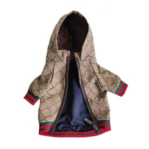 Autunno Inverno Pet Jacket Coat Pet Fashion Trench Coat Teddy Schnauzer Law Fight Abbigliamento per cani da compagnia