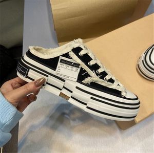 Klasik Kadın Motosiklet Botları Moda Yüksek Kaliteli Tuval Ayakkabılar Kadın Tasarımcı Sneakers Bayanlar Rahat Rahat Ayakkabı C90576