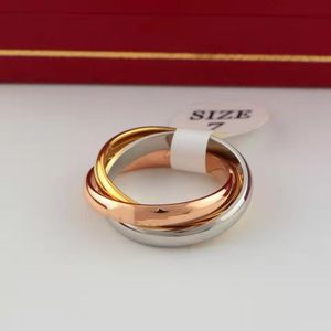 2021 Nuovo stile Classic da 3 round Ring Set Women Wedding Wedding Engagement Female Finger Evilry Non svanisce mai