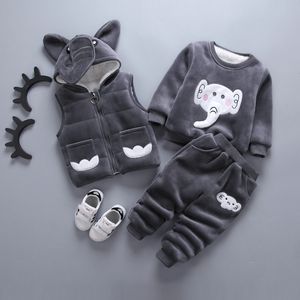 Baby-Kleidung Winter plus Samt dicke dreiteilige Kinder warme Cartoon Dinosaurier Bär Kapuzenpullover Baby Mädchen Anzug 210309