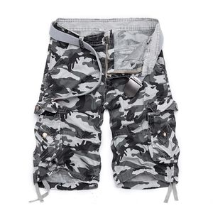Camouflage Loose Cargo Shorts Men Cool Camo Summer Short Pants Homme Cargo Shorts Plus Size Brand Clothing 210316