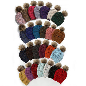 Heißer Winter Frauen Gestrickte Hut Warme Pom Poms bunte Wolle Hüte Damen Schädel Beanie Feste Weibliche Outdoor Caps YD0441