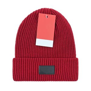 Moda Chapeus The OutsorR Sports Beanie Inverno Caps Cappelli a maglia Cappelli da uomo Donne Bonnet Addensare Berretti Berretti Pompoms Pompoms Tenere cappelli caldi