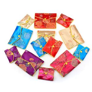 Hot Sale Chinese Brocade Handmade Silk Embroidery Padded Zipper Small Jewelry Gift Storage Pouch Bag Snap Case Satin Coin Purse