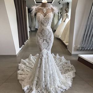 Stora Beading Pearls Arabiska Full Lace Bröllopsklänning med Sheer Neckline Mermaid Klänning Sexig Backless Bridal Gowns Plus Size Vestidos