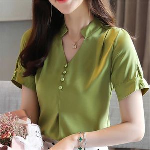 Корейские шелковые женщины блузки рубашки Wome V-образным вырезом Рубашка Tops Office Lady Satin Blouse Plus Размер Blusas Mujer de Moda 210531