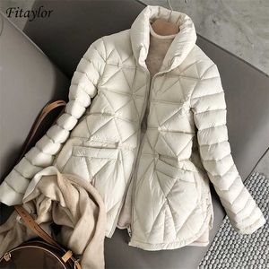 Fitaylor Winter Light Down Short Jacket Women 90% White Duck Down Warm Coat Ladies Stand Collar Casual Loose Solid Color Outwear 211126