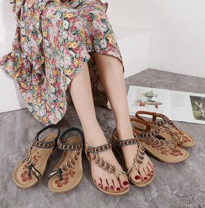 2024 verão senhoras sandálias na moda frisado retro strass tamanho grande flip flops feminino estilo nacional moda sandálias de praia sapatos