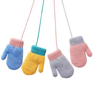 Toddler Bebek Kız Erkek Açık Kış Sıcak Eldivenler Eldiven 2-4 Yıl Çocuklar için Tutmak Çocuk Örme Artı Kalın Kadife Mitten M3656