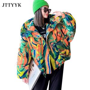 Varm vinter dunjacka kvinnor graffiti print mode hooded kort parka tjejer tjockt streetwear hip hop vadderad kappa kvinnlig 211007