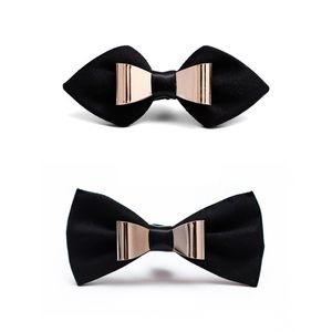 2020 eingetroffene Krawatten für Männer Designermarke Luxus-Schmetterlingskrawatten Goldmetallinlay Herren-Fliege mit scharfen Ecken als Geschenk
