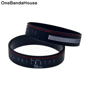 100PCS Focus the Lens Silicone Rubber Bracelet Ink Filled Logo Adult Size Black and White Promotion Gift