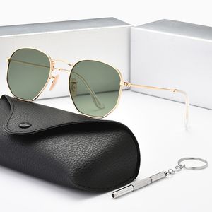 Coola solglasögon klassiska polariserade solglasögon kvinnlig designer 2023 Luxury Alloy Metal Polaroid HD Tempererade glaslinser Retro Glasögon Solglasögon