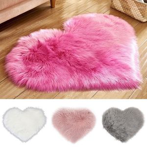 Carpets Wool Carpet Heart-Shaped Artificial Hairy Sheepskin Rug Home Decoration Arts Bed Table Sofas1