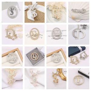 Wholesale christmas brooches resale online - Luxury Women Designer Brand Letter Brooches K Gold Plated Inlay Crystal Rhinestone Jewelry Brooch Charm Pearl Pin Bride Marry Christmas Party Gift Accessorie