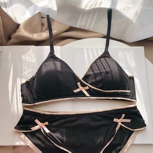 New Young Girl Cotton Underwear Lovely Bow Bra Set Sexy Wire Free Soft Cup Reggiseni Confortevole Sleep Black Push Up Brassiere X0526