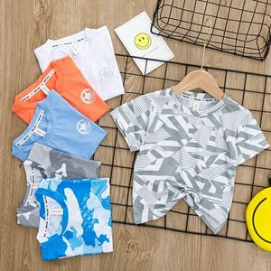 Maglie da corsa T-shirt sportiva per bambini Ragazzo Estate Camicie da calcio per esterni Camicie ad asciugatura rapida Assorbe il sudore Magliette a maniche corte da basket