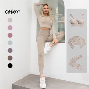 Set da yoga da palestra senza cuciture Reggiseno sportivo da donna Crop Top Abito a maniche lunghe Leggings Abbigliamento Pantaloni a vita alta da donna 220106