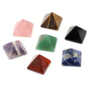 Dekorativa Objekt Figuriner 35mm Natursten Rose Quartz Tiger Eye Home Dekoration Pyramid Form Ametist Crystal Agate Reiki Utsökt