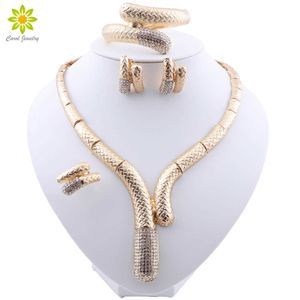 African Dubai Bridal Jóias Conjuntos Para Mulheres Casamento Cristal Colar Brincos Conjunto De Moda Ouro Traje Jóias H1022