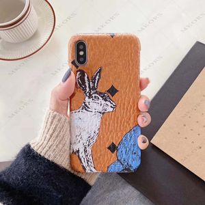 M Design Rabbit Phone Case för iPhone 14 13 12 11 11PRO X XS MAX XR 8 7 6 6S PLUS LÄDER SKIN COVER SKAL FÖR IPHONEX 7PLUS 8PLUS