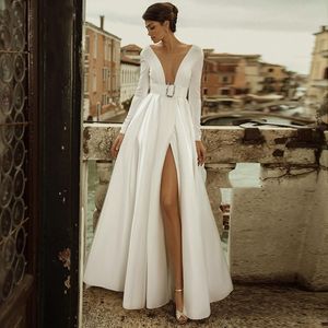 Elegant Chic High Slit Bröllopsklänning Boho Långärmad Satin Bride Klänning Sexig Illusion Neck Backless Weeding Party Gowns Custom Made