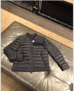 남자 스탠드 칼라 다운 코트 얇은 부드러운 따뜻한 이중 지퍼 방수 파카 검은 색 크기 12345