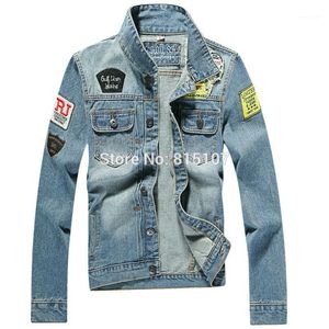 Herrenjacken Großhandel - Ankunft Männer Jeansjacke mit Patches und blauer Denim-Baumwolle Slim Fit Herrenmäntel 1807